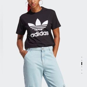 adidas Originals Women's Adicolor Classics Trefoil Tee size S